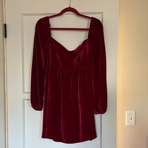 Gorgeous silk blend velvet Reformation Chestnut dress in Rhubarb